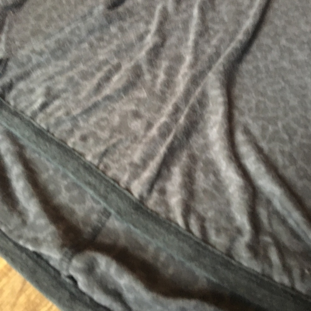 LS TEE - Picture 3 of 4